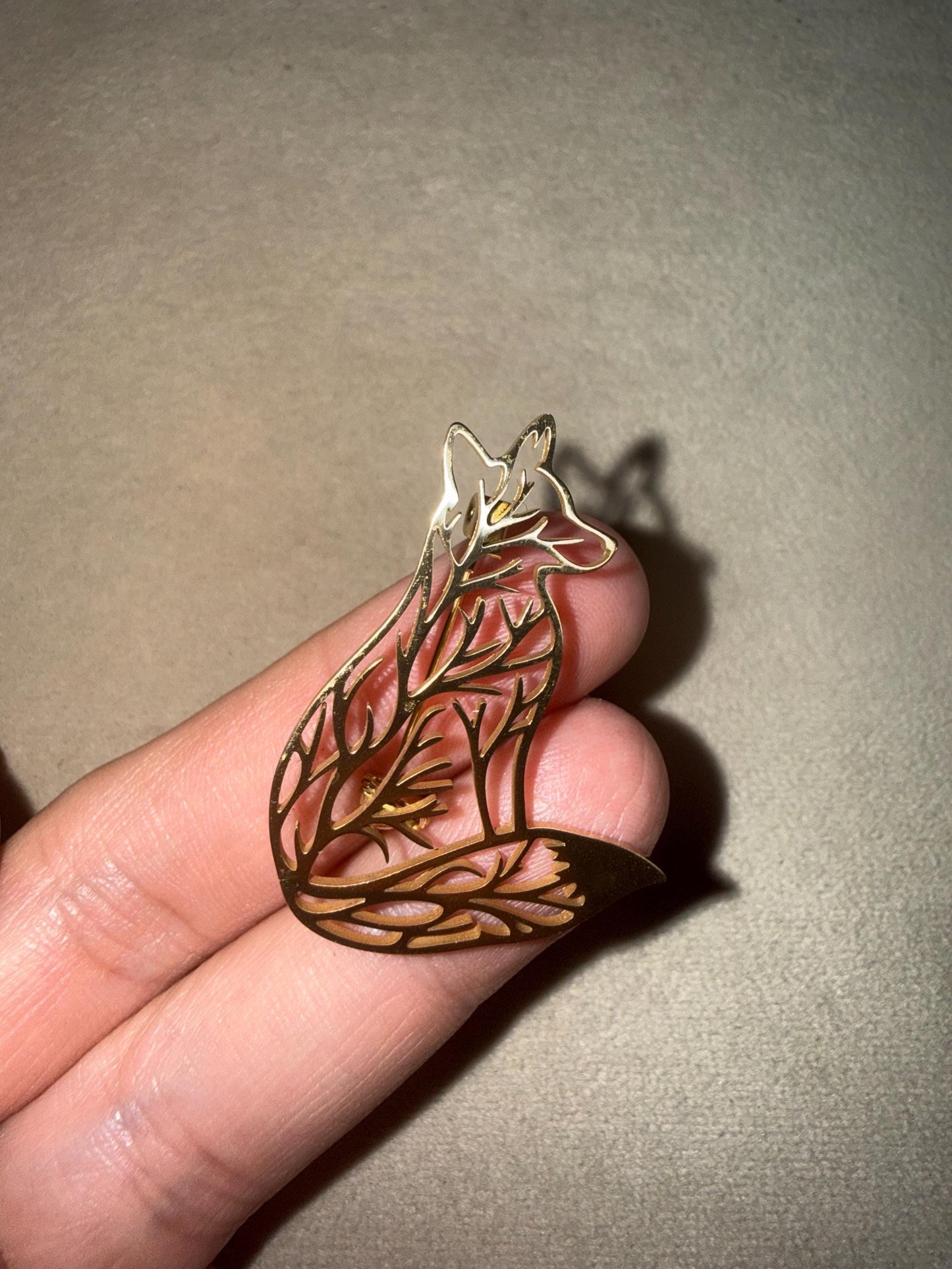 Fox badge, Metal fox badge.