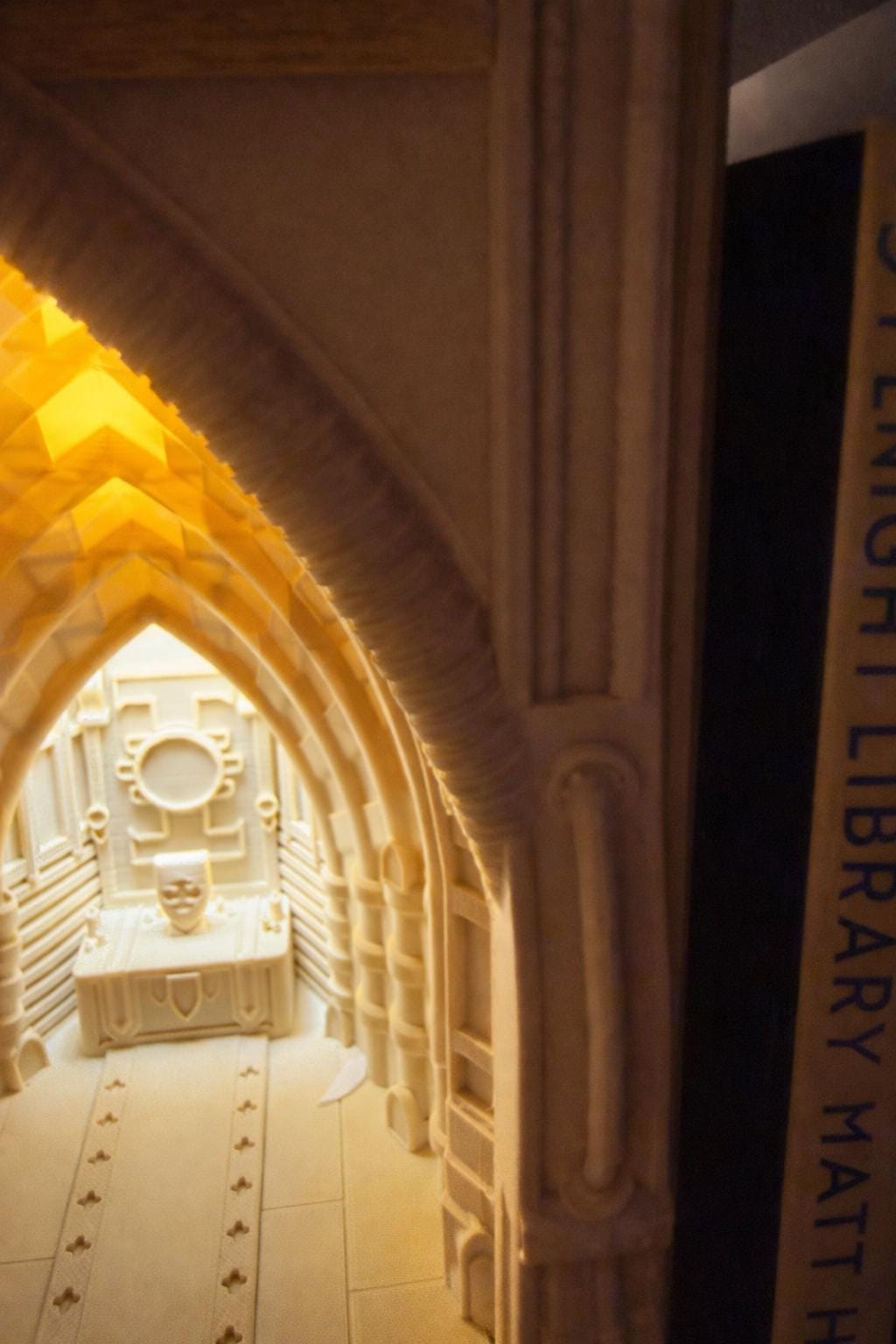 LED Gothic Cathedral Book Nook – 3D Printed Bookshelf Insert