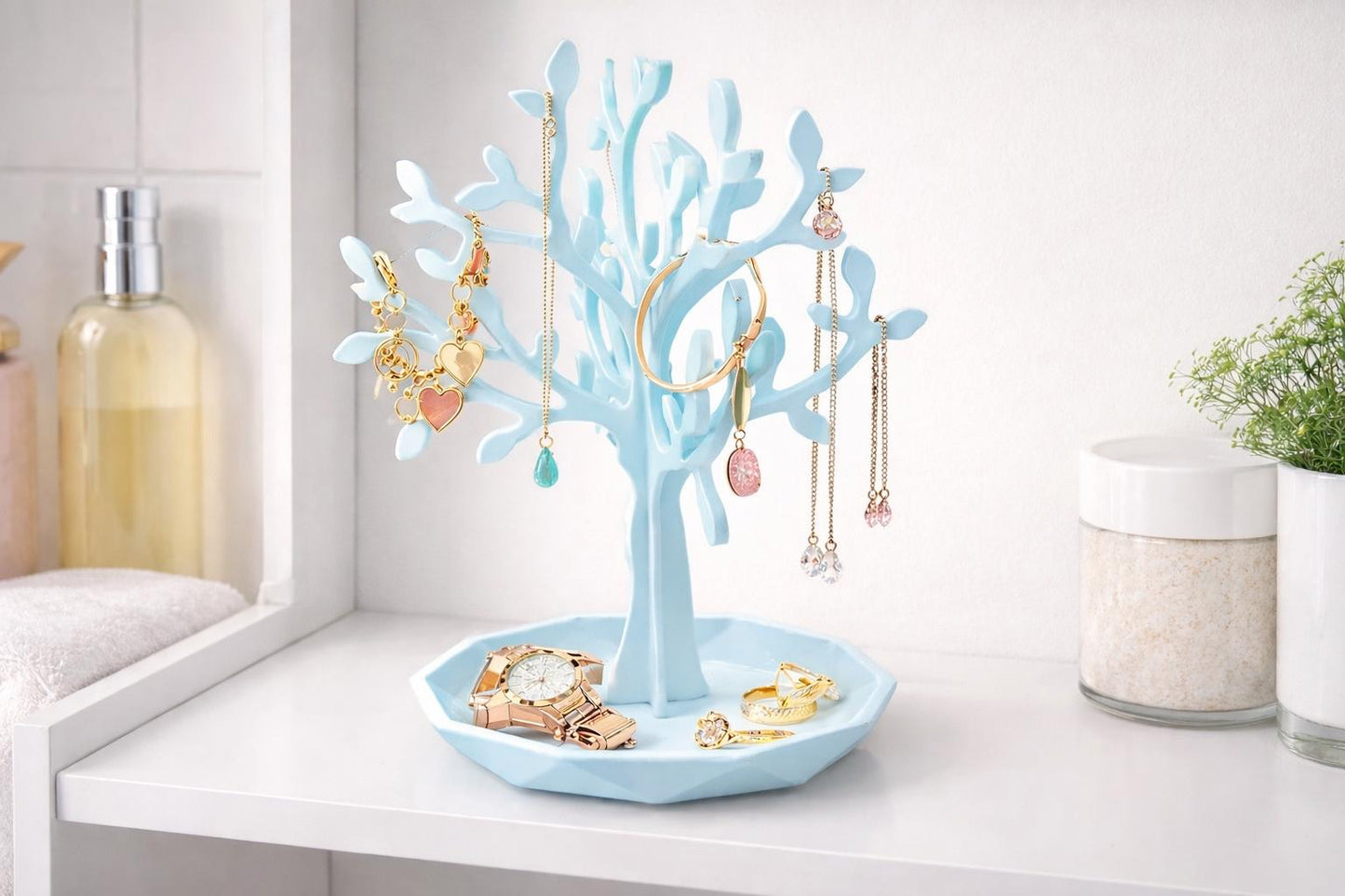 Jewellery tree - functional and pretty Jewellery organiser