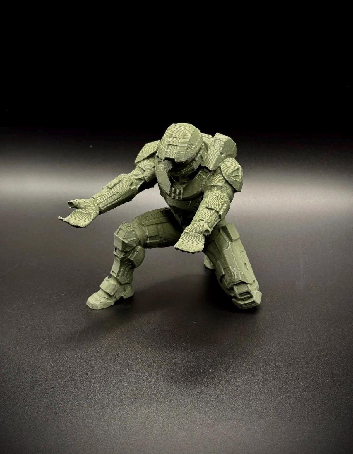 Halo master chief- Office Pen Holder. Desk tidy, organiser, gift